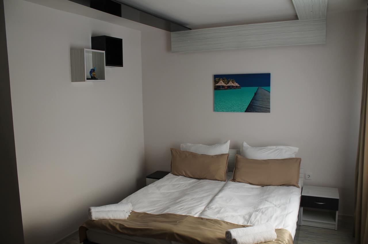 Tiara Hotel Добрич Екстериор снимка